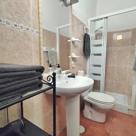 Apartamento El Reloj 2 Apartment *